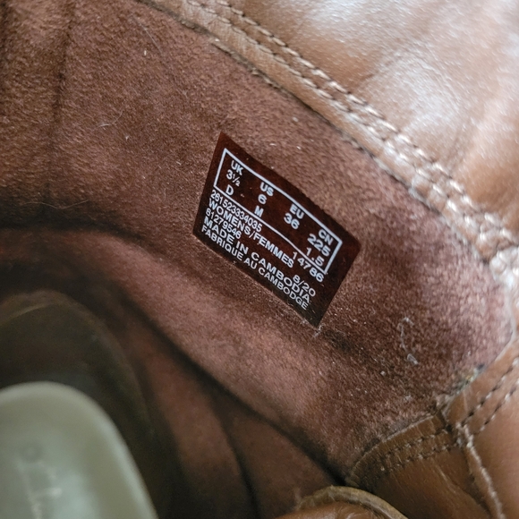 Clarks Boot - Picture 10 of 11